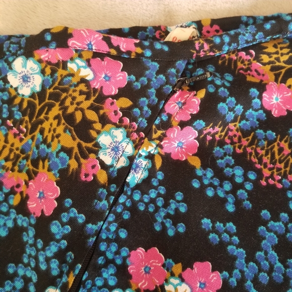 VINTAGE Cottagecore Floral Skirt - Picture 3 of 4